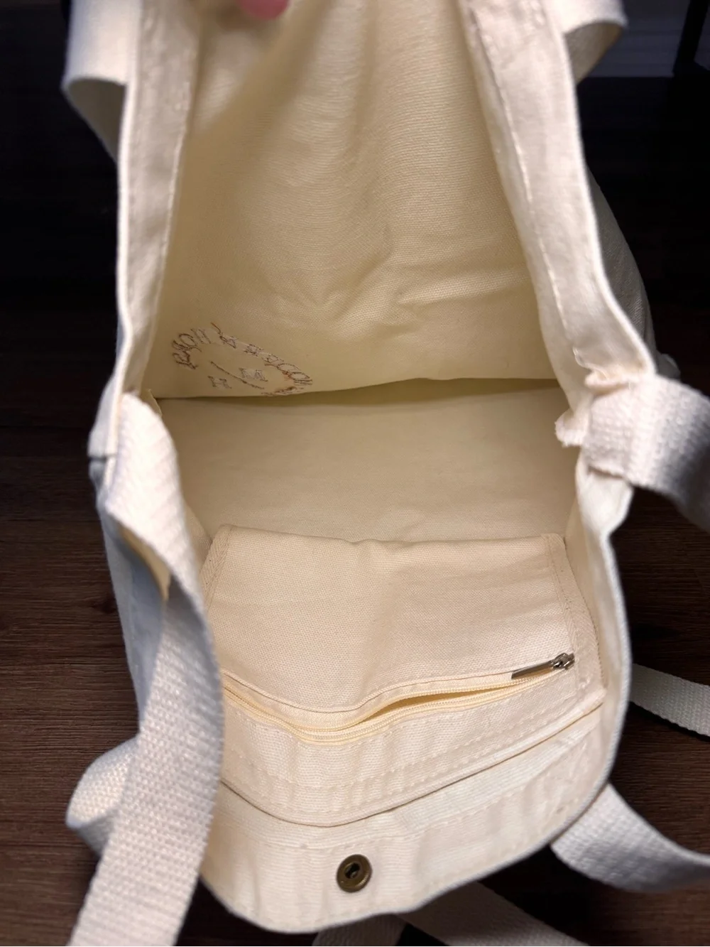 NWOT Modern Horse Cream Canvas Tote Bag with Logo